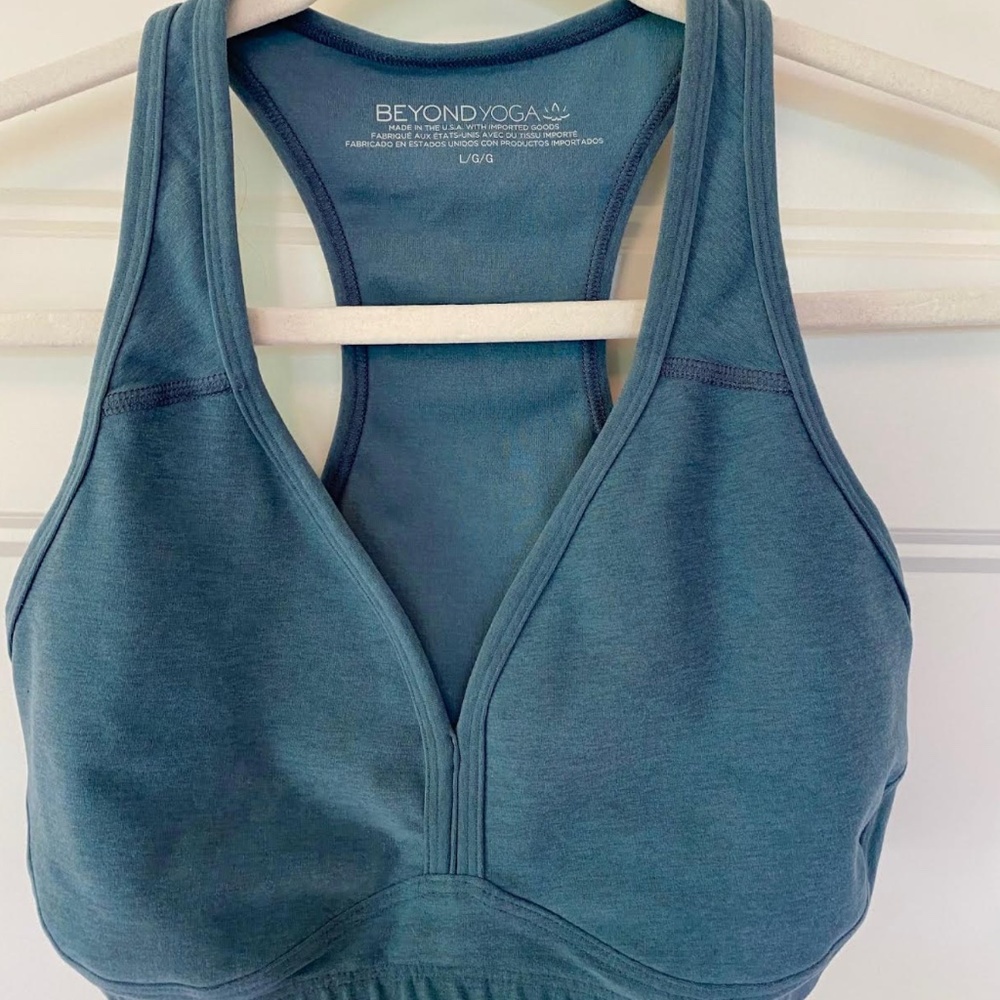 ✨ BEYOND YOGA Spacedye Lift Your Spirits Bra – Size Large ✨